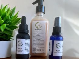 Kit Akbal: Tu Solución para una Piel Perfecta 🌿 Descubre el Kit Akbal Anti Acné, la respuesta ideal para lograr una piel sin imperfecciones. Este kit está diseñado para cerrar poros, humectar e hidratar profundamente, ayudando a regular el sebo en pieles con granitos. Con su fórmula especial, sentirás tu piel más fresca y radiante. ¡Transforma tu rutina de cuidado facial y dale a tu piel el amor que se merece! ✨